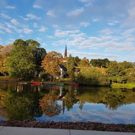 Tipp - Halle Idyllisch Am Fluss Krollwitz 外观 照片